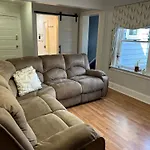 37 Oak Ridge House